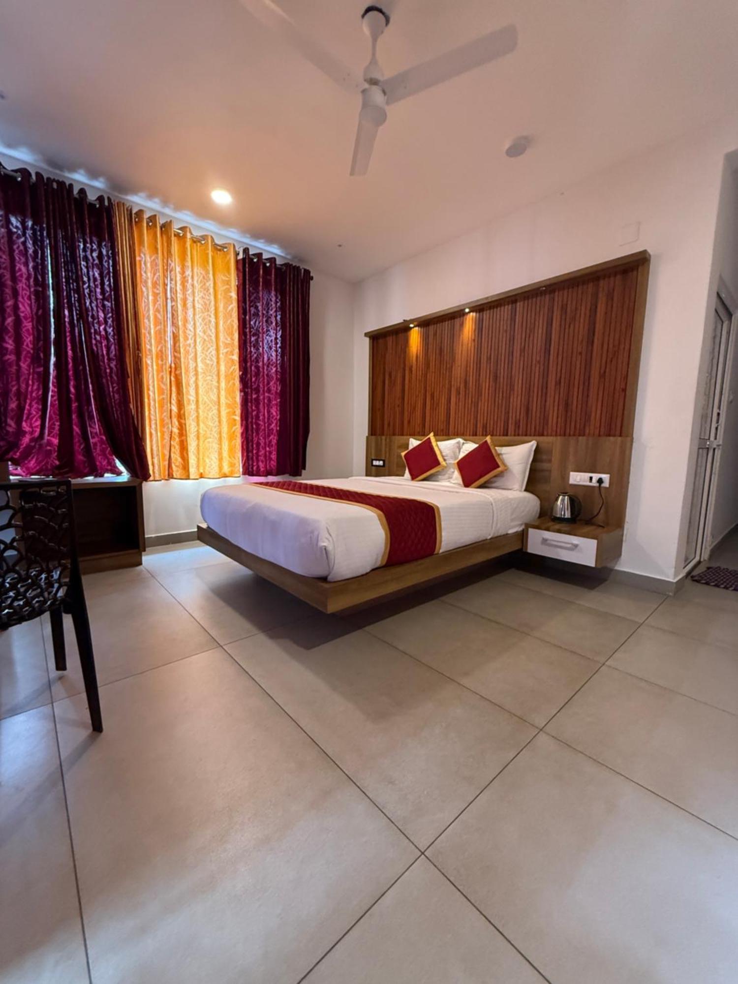 Honey Rock Hotell Kanthalloor Eksteriør bilde